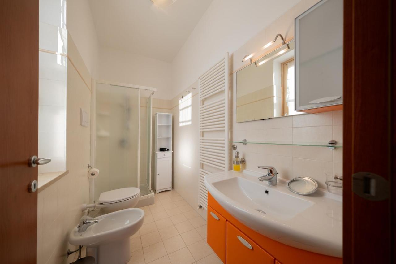 Apartmentsgarda - Rosa Chiare Bardolino Esterno foto