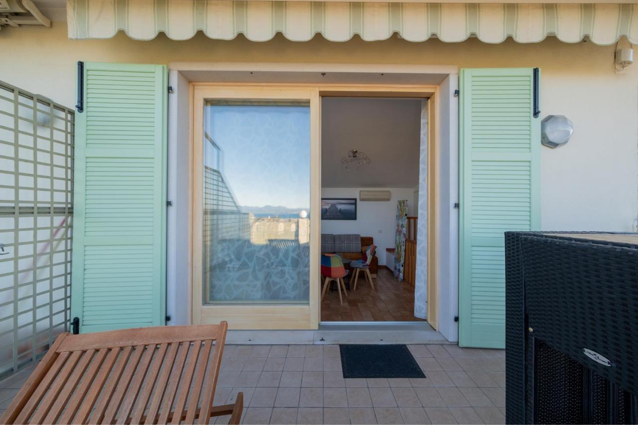 Apartmentsgarda - Rosa Chiare Bardolino Esterno foto