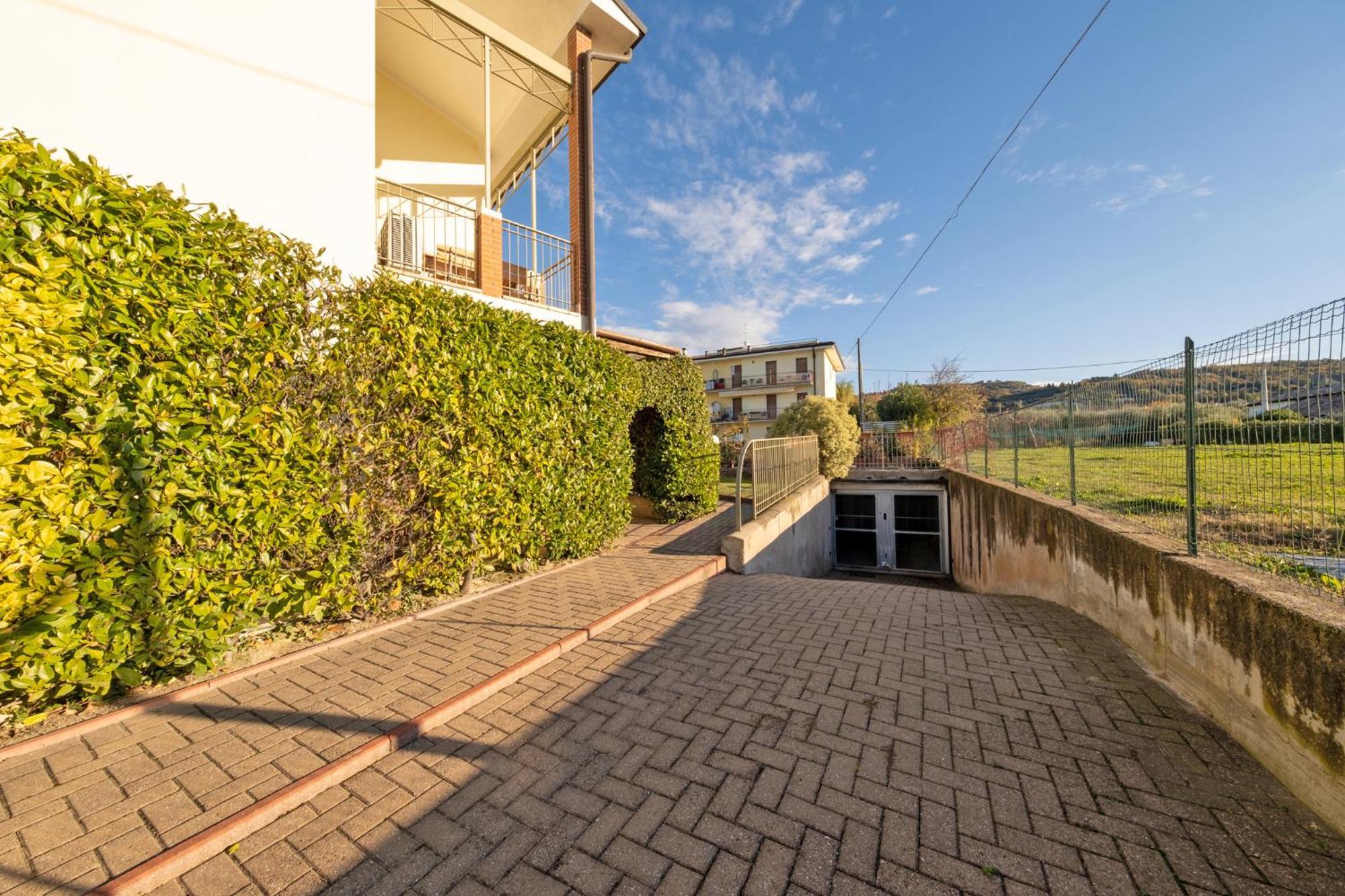 Apartmentsgarda - Rosa Chiare Bardolino Esterno foto