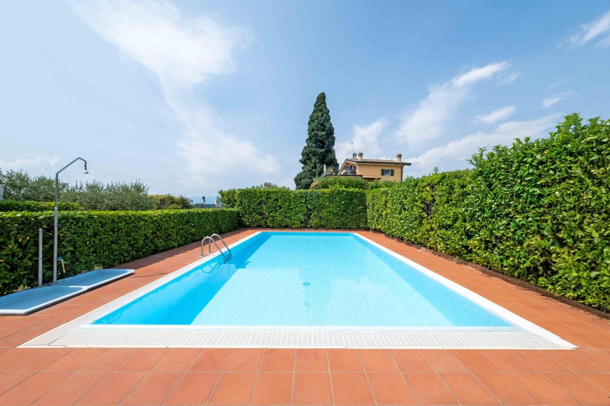 Apartmentsgarda - Rosa Chiare Bardolino Esterno foto
